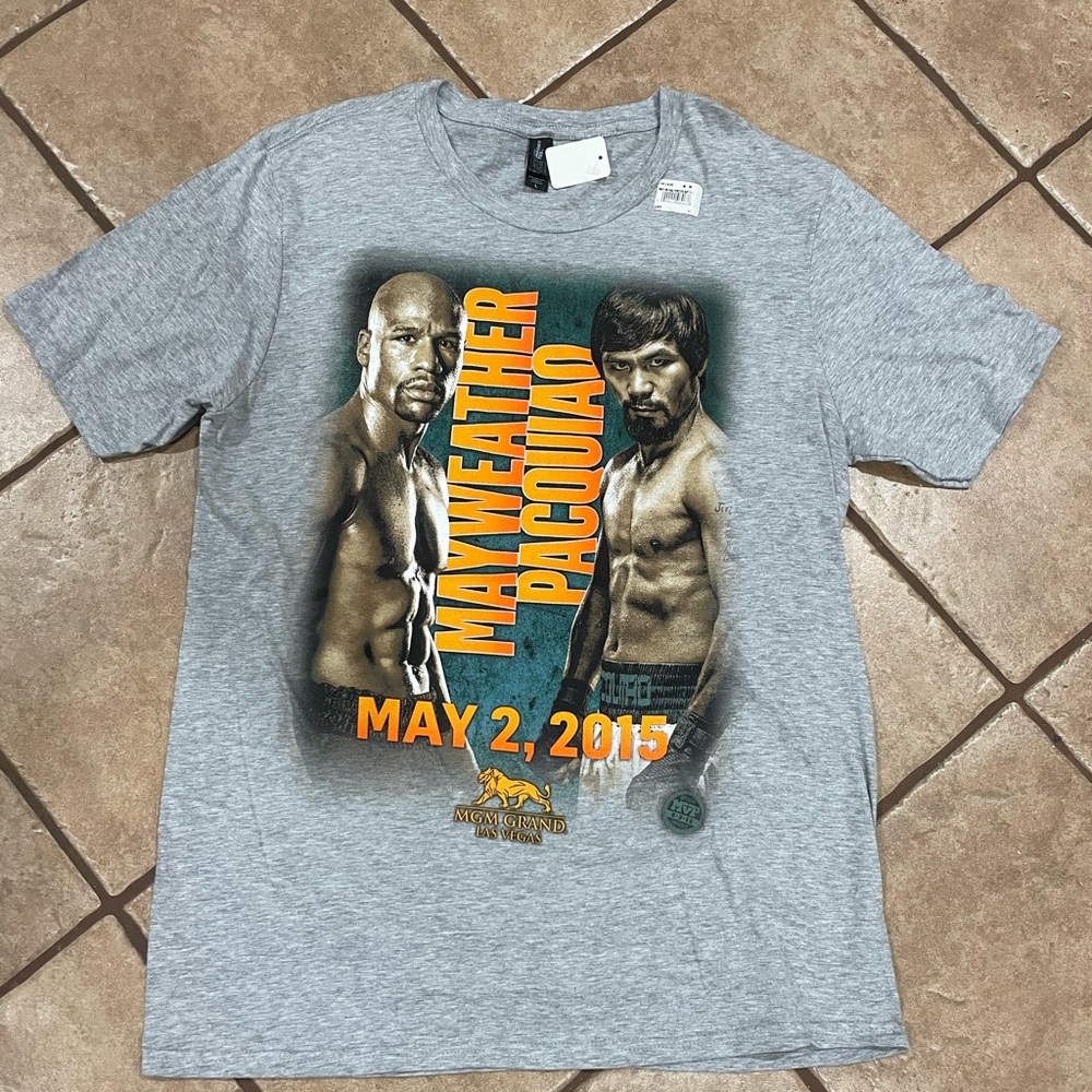 NWT Mayweather VS Pacquiqo 2015 Fight Shirt